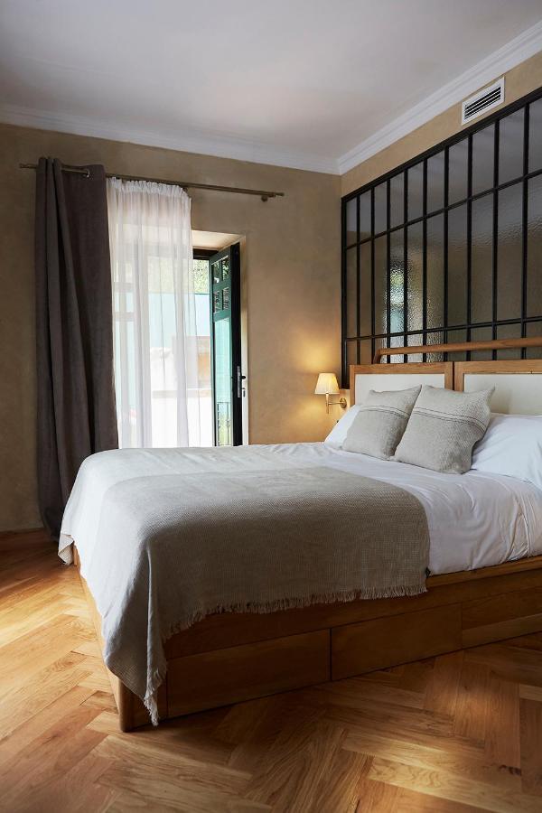 Boutique Hotel Mendi Argia San Sebastian Bagian luar foto