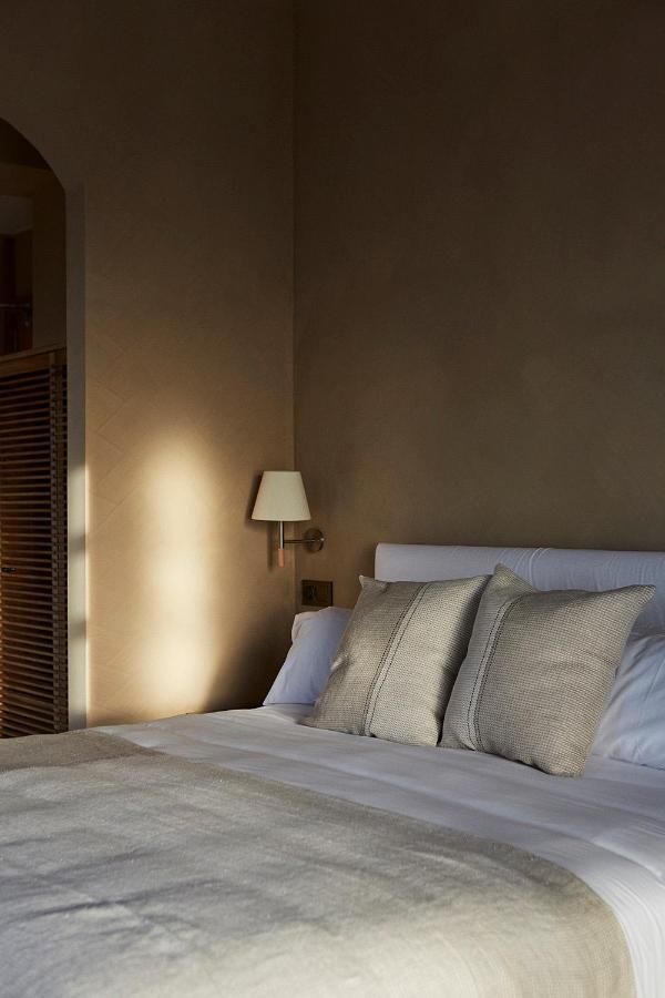 Boutique Hotel Mendi Argia San Sebastian Bagian luar foto