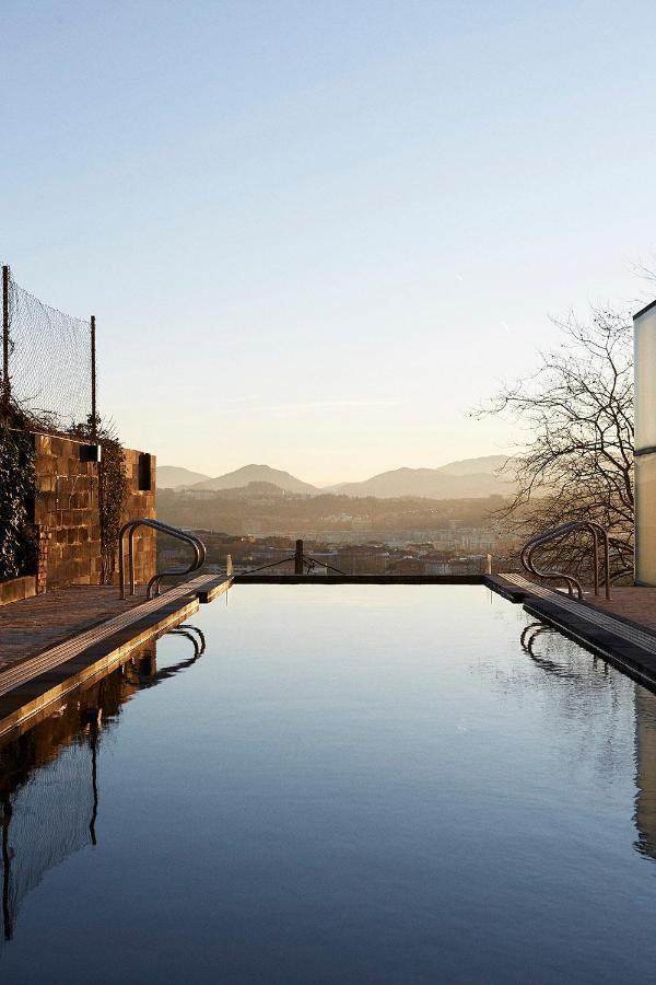 Boutique Hotel Mendi Argia San Sebastian Bagian luar foto