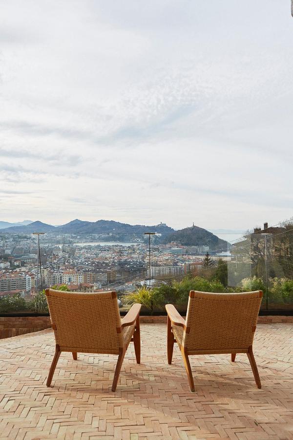 Boutique Hotel Mendi Argia San Sebastian Bagian luar foto