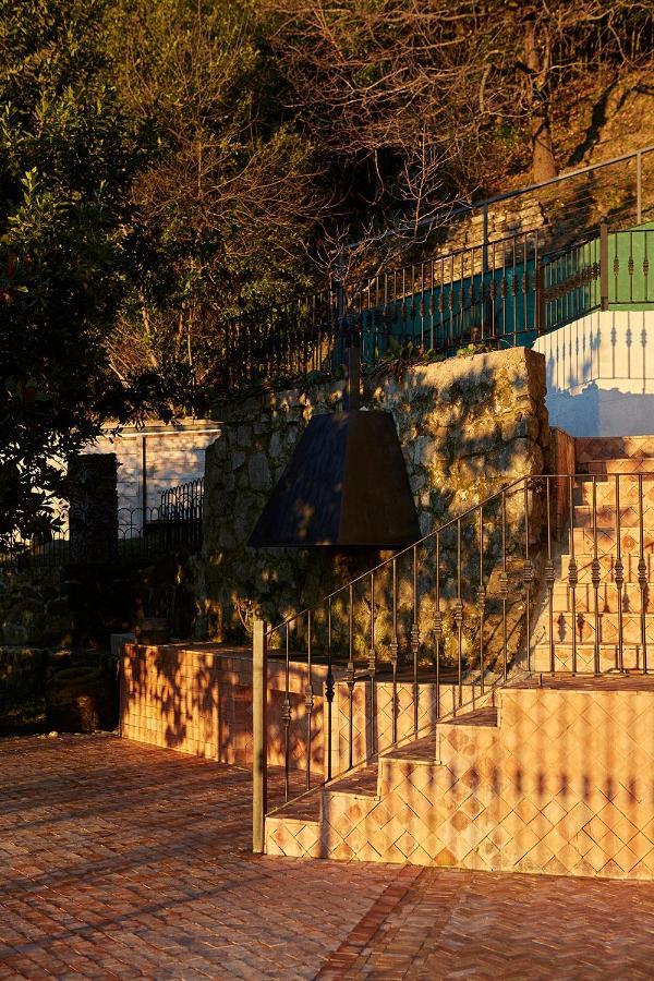 Boutique Hotel Mendi Argia San Sebastian Bagian luar foto